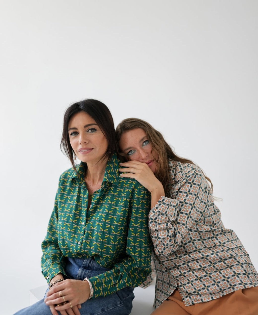 Shirts - Natural Silk - Dragonflies - Olive Green