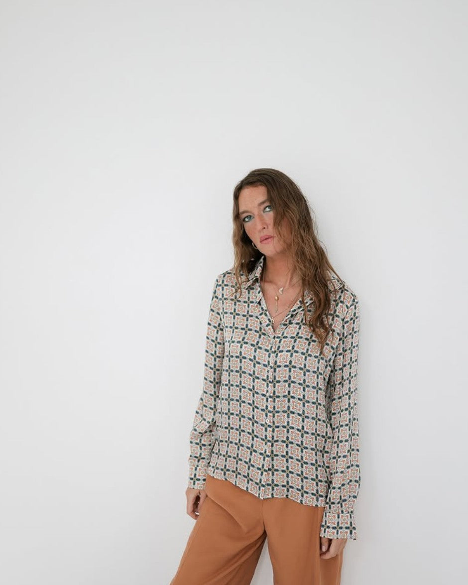Shirts - Natural Silk - Lisbon Tales - Beige