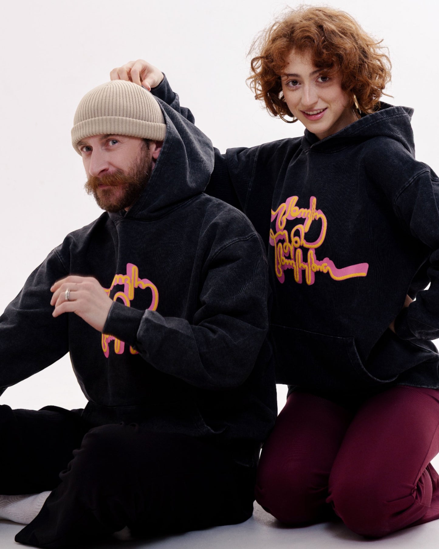 ჰუდი - 100% მჟავათი გარეცხილი ბამბა - იცხოვრე შენი ცხოვრებით - შავი - m² x Giovanni Morra