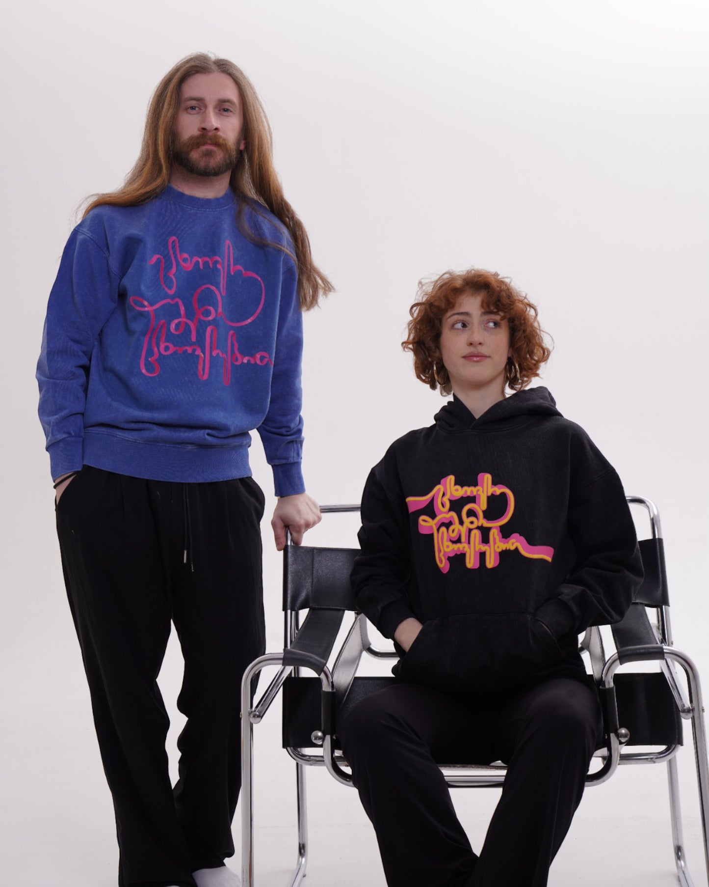 ჰუდი - 100% მჟავათი გარეცხილი ბამბა - იცხოვრე შენი ცხოვრებით - შავი - m² x Giovanni Morra