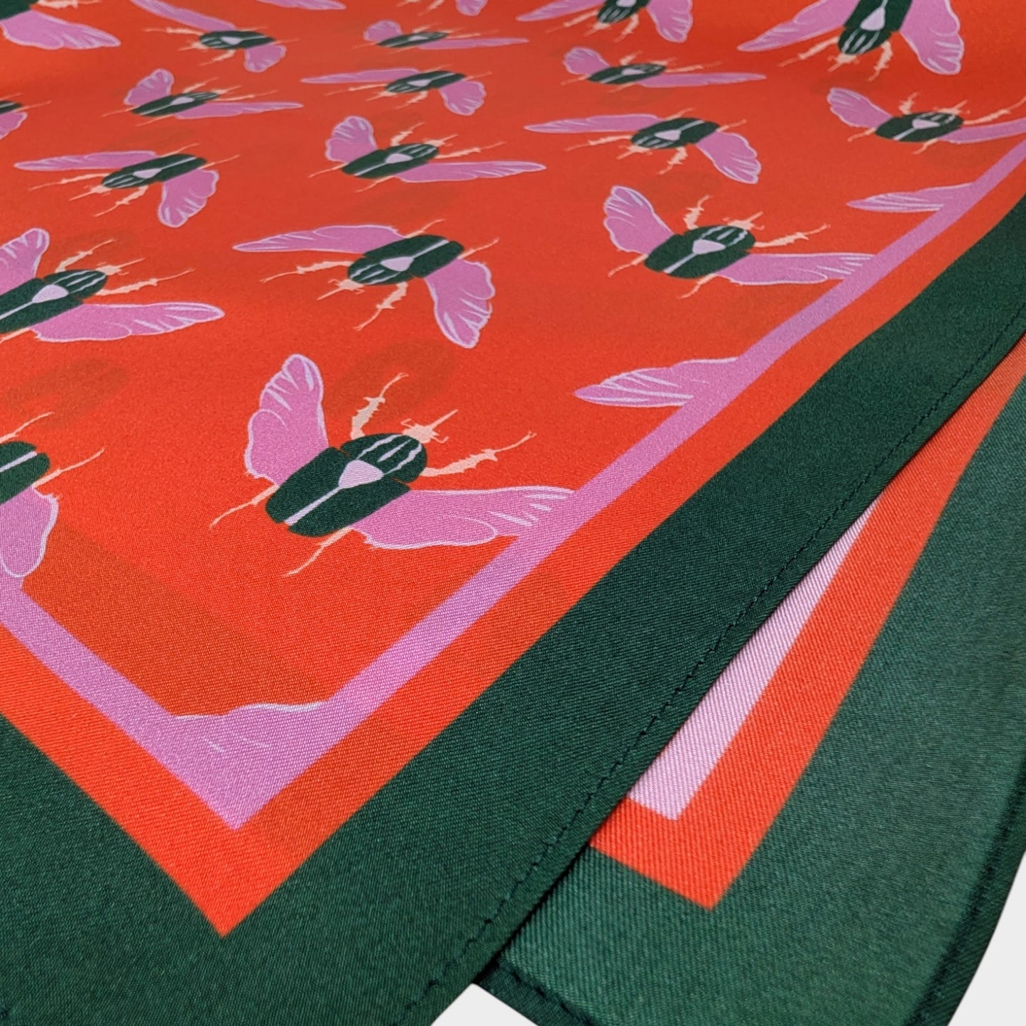 შარფები - ნატურალური აბრეშუმი - ხოჭოები - წითელი