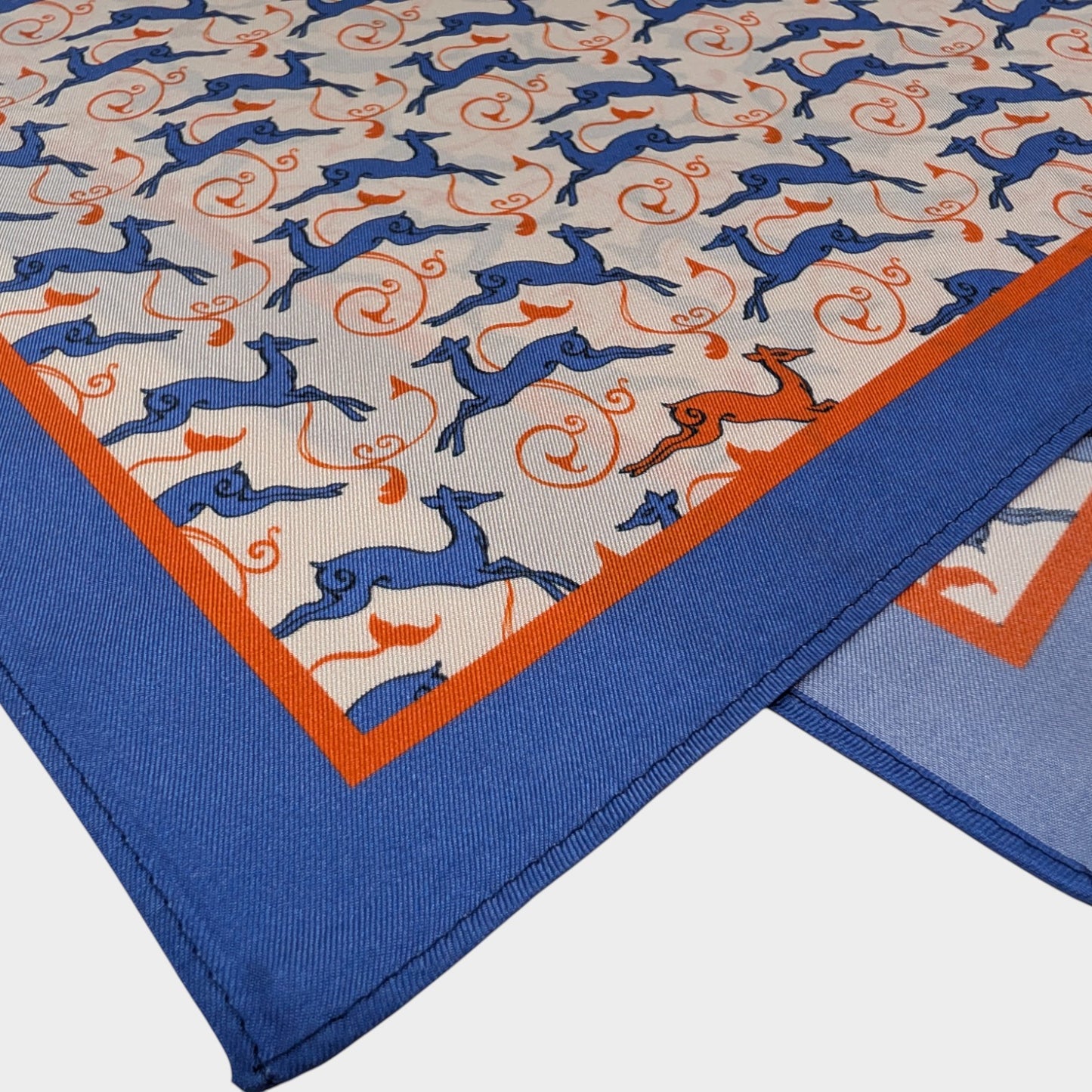 Scarves - Natural Silk - Deer’s Leap - Beige - Orange