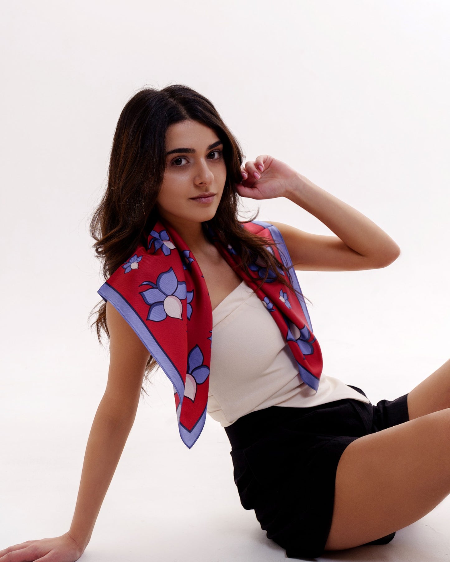 შარფები - ნატურალური აბრეშუმი - Lega Magnolia - წითელი