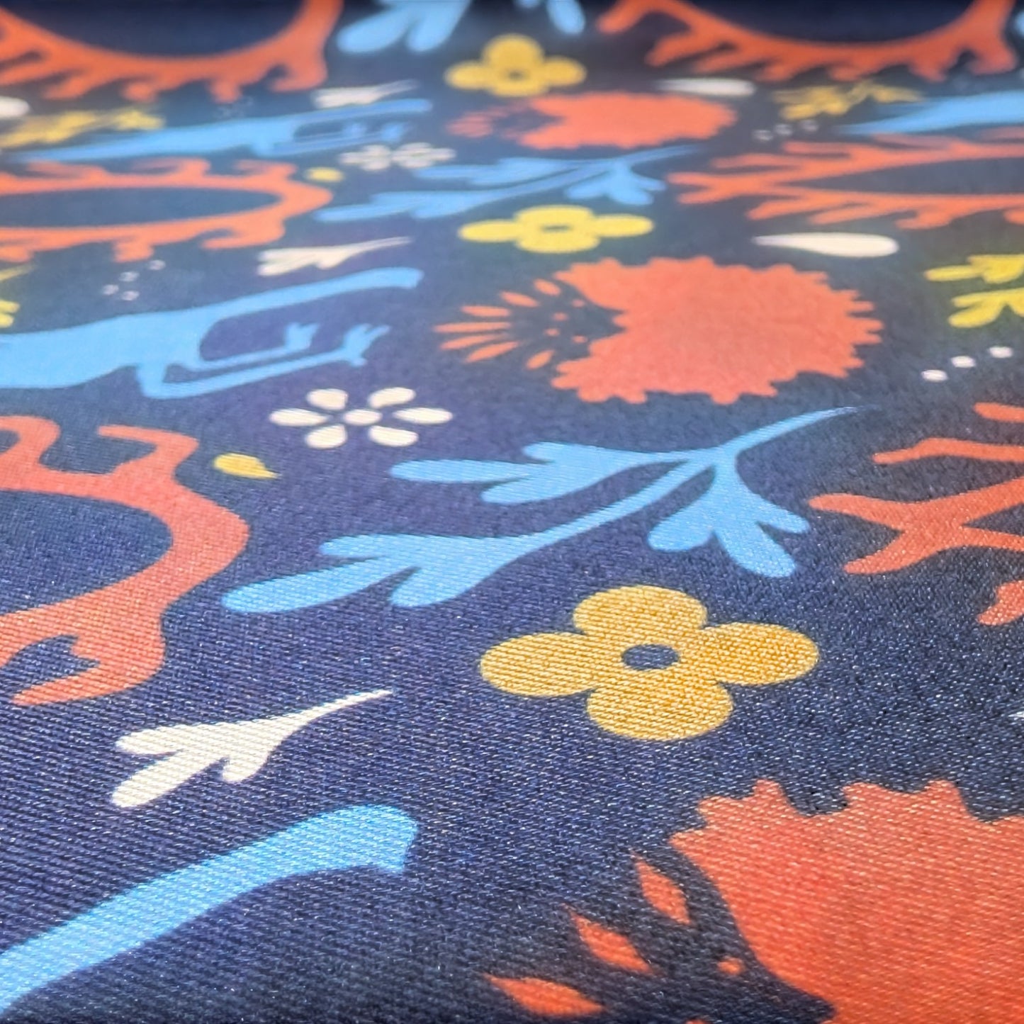 Scarves - Natural Silk - Eye of the Sun - Blue